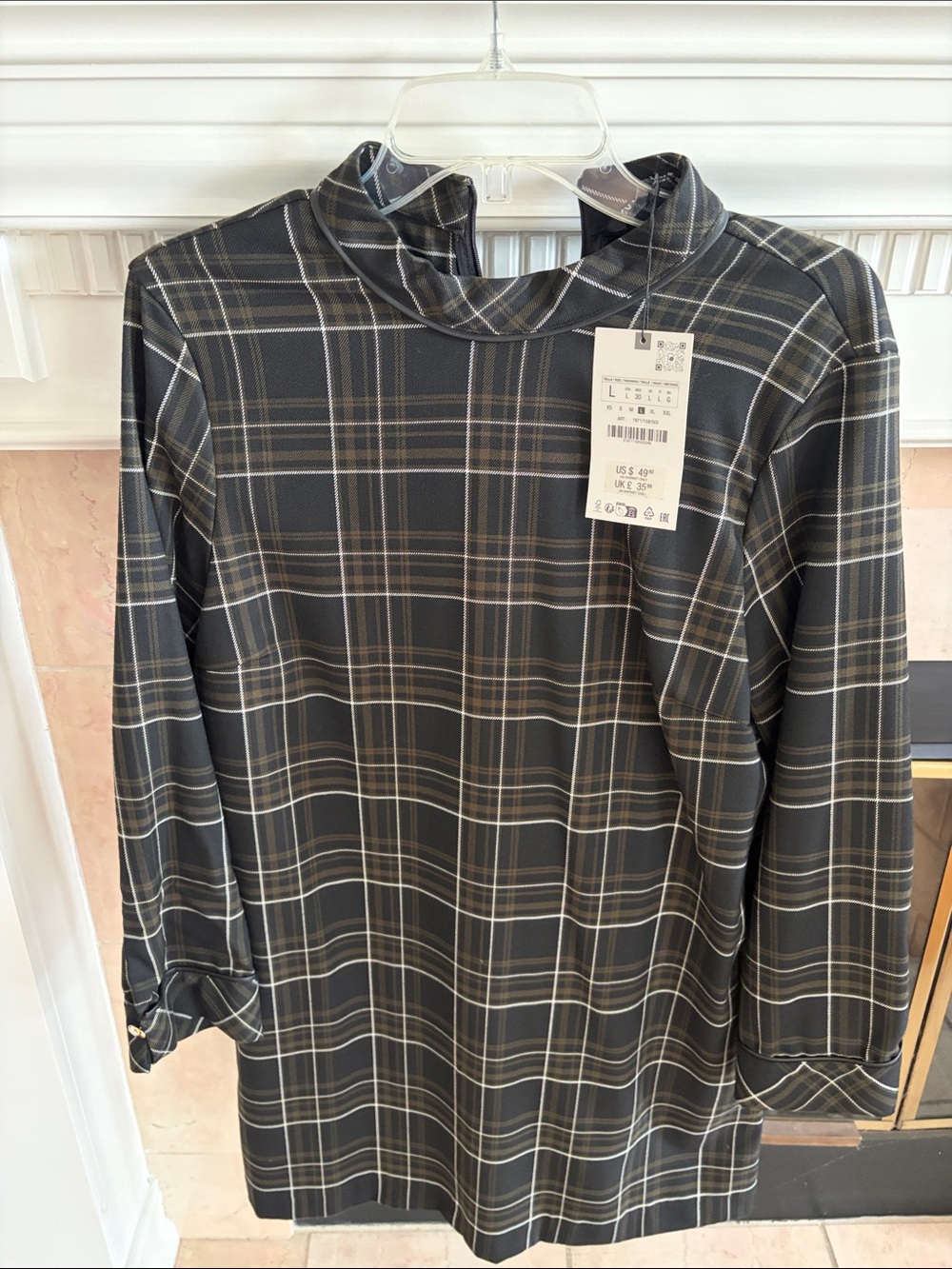 Womenβs Black Plaid Long Sleeve Mock Neck dress